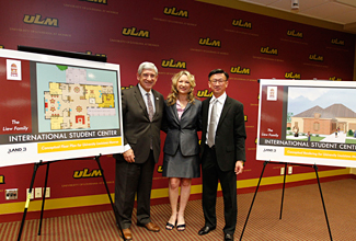 Photo of Nick Bruno, Linda Pruett, and Eric Liew